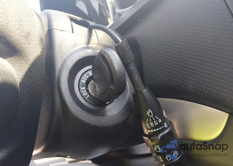 2009 Pontiac G3 z USA, uszkodzony, nr VIN KL2TD66E99B600740